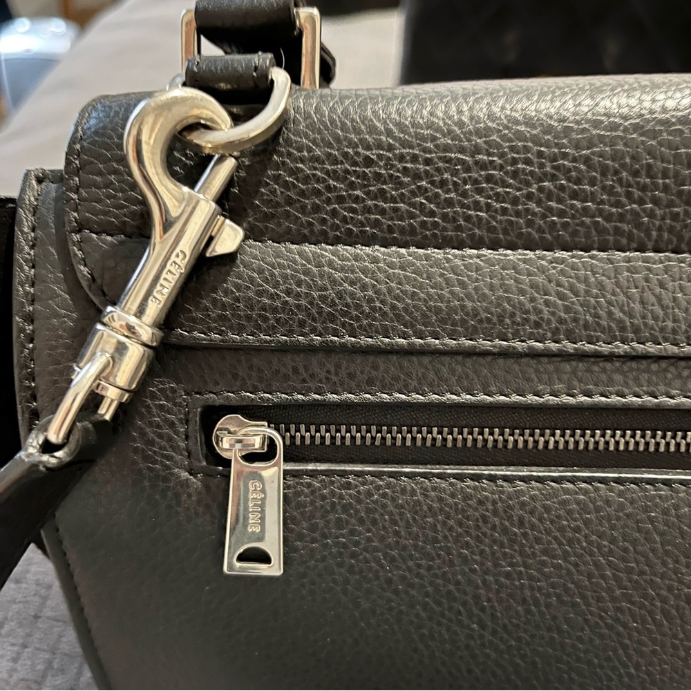 Authentic Céline Trapeze Bag; Small Black - Picture 7 of 13